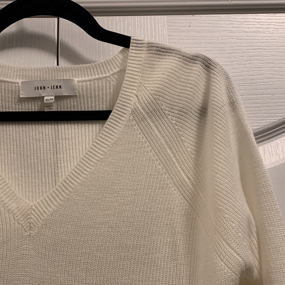 EUC John + Jenn sweater - Picture 3 of 9